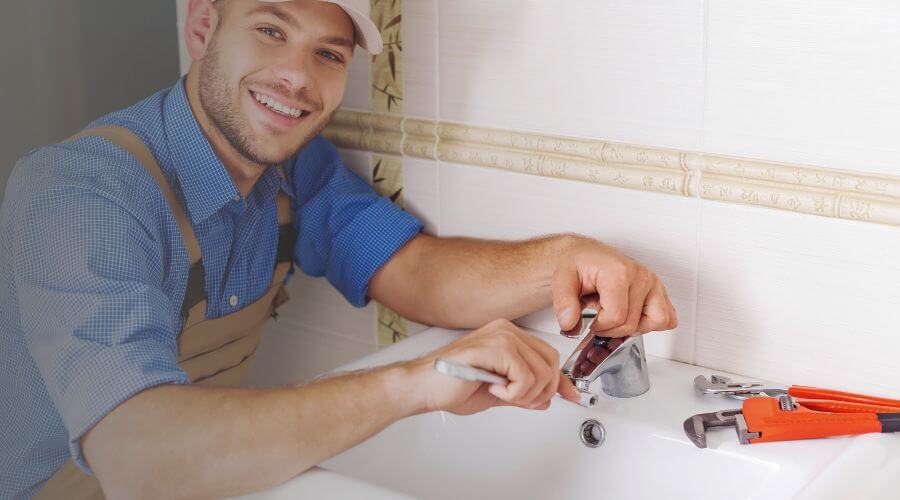 Handle or spout repair in Nora, IL